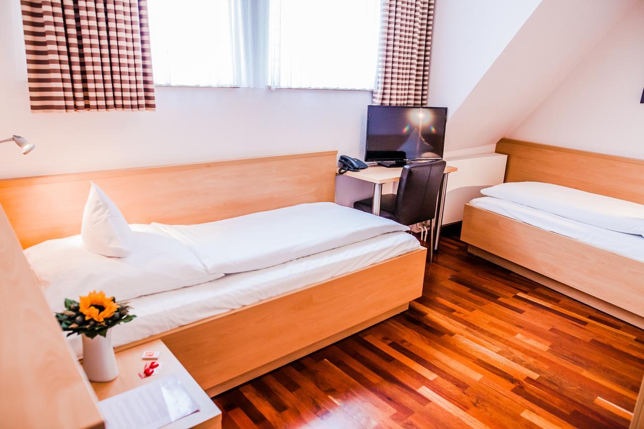 Отель Martinihof 3*